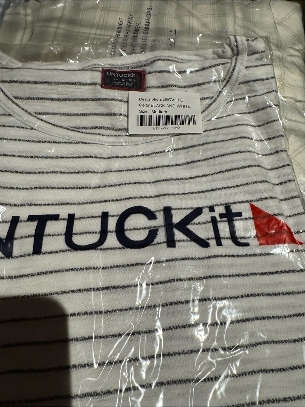 NWT UNTUCKit - Women's Long Sleeve Black & White Striped Tee - Classic Crewneck - Picture 2 of 4